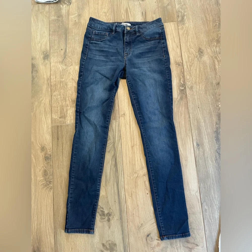 Bundle of 4 pairs of jeans - Picture 9 of 14